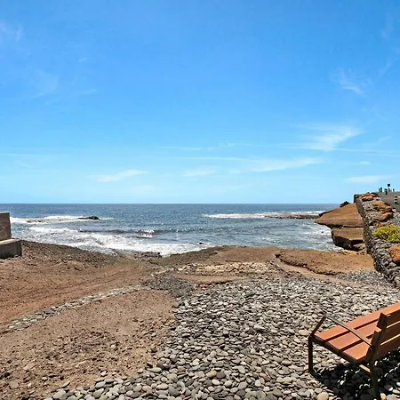 Apartament Arenas Bajo *