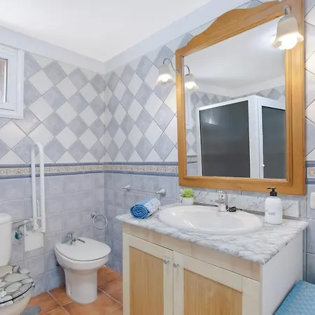 Apartament Arenas Bajo *